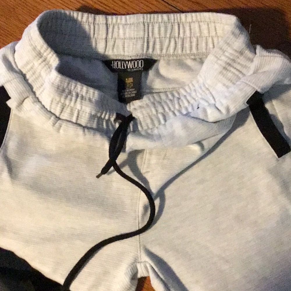Never worn. Joggers without tags.